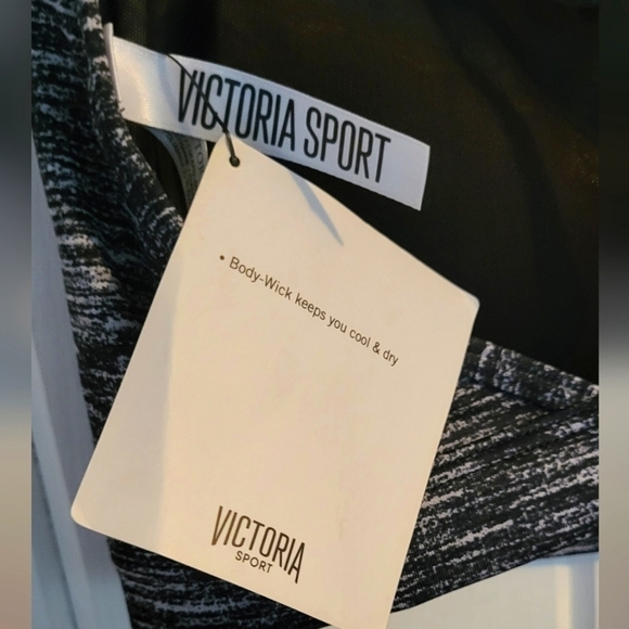 Victorias Secret VSX Lined Strappy Sheer Mesh Sports Bra - Picture 4 of 6